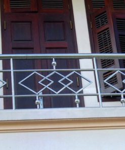 Mẫu lan can cầu thang inox 01